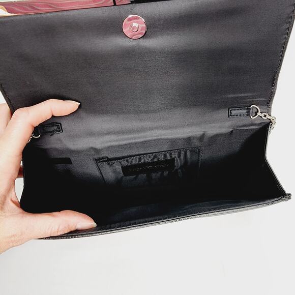 Jessica McClintock Black Small Flap Over Chain Strap  Purse/Clutch - Picture 11 of 13